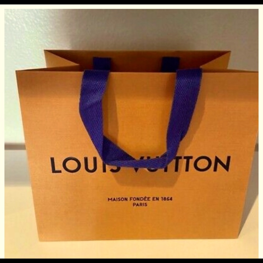 Authentic Louis Vuitton Empty shopping bag (Large)!